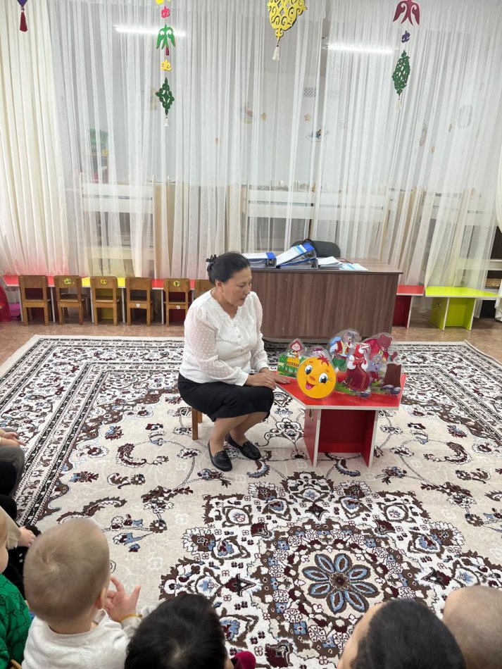 "Бауырсақ" үстел үсті ертегісі  Қырықбаева Назерке Т  тәрбиеші