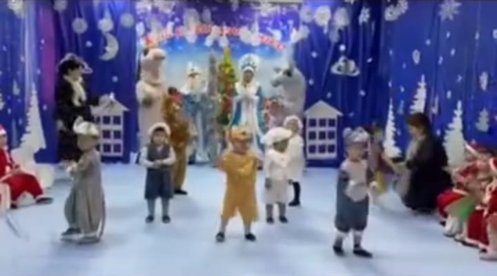 "Қош келдің, Жаңа  жыл"  тәрбиеші: Әбденбекова Нурила Жеңісәліқызы
